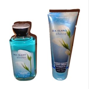 Sea Island Shore Shower Gel and Ultimate Hydration Body Cream 2ct. Set